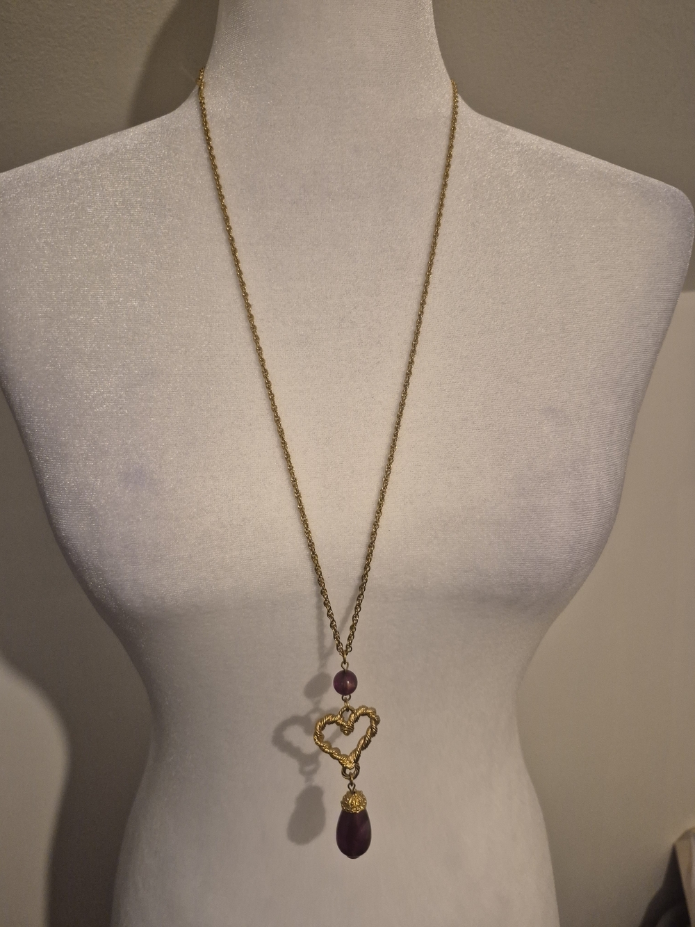 Vintage Avon 1995 Textured Heart & Purple Drop Pendant Necklace